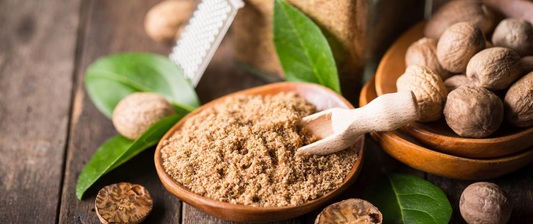 Gałka Muszkatołowa: Od Przyprawy Królów do Sekretu Twojej Kuchni – Nuty Korzenne i Moc Zdrowia